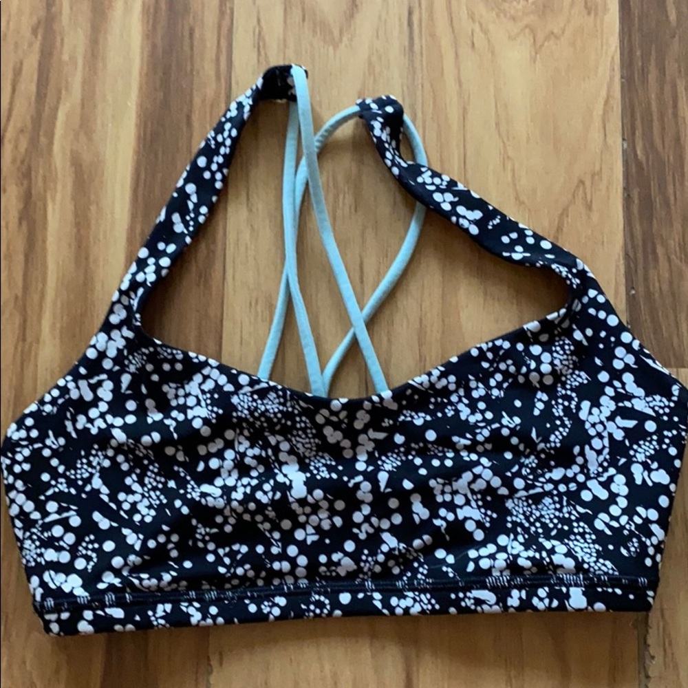 Final price drop Lululemon sports bra